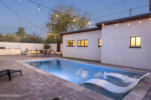 Exterior - 2110 E Grant Rd, Tucson, AZ 85719 photo 4 of 9