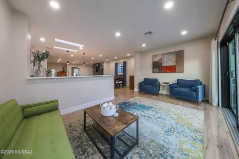Living - 2110 E Grant Rd, Tucson, AZ 85719 photo 2 of 3
