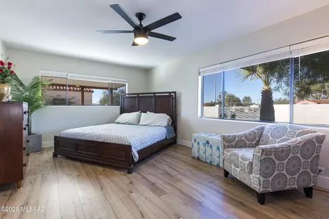 Bedroom - 2110 E Grant Rd, Tucson, AZ 85719 photo 3 of 6