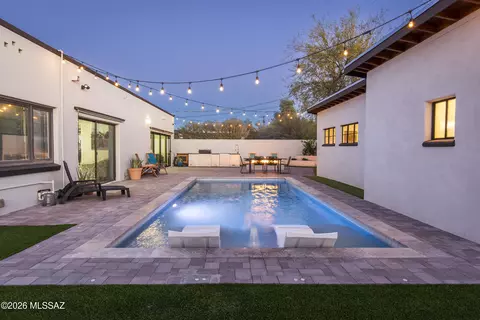 Exterior - 2110 E Grant Rd, Tucson, AZ 85719 photo 5 of 9