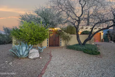 4370 E Coronado Ridge Ln, Tucson, AZ 85739