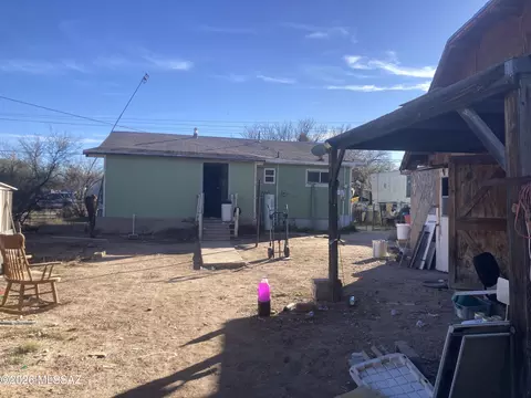Exterior - 275 E Mark St, Benson, AZ 85602 photo 2 of 3