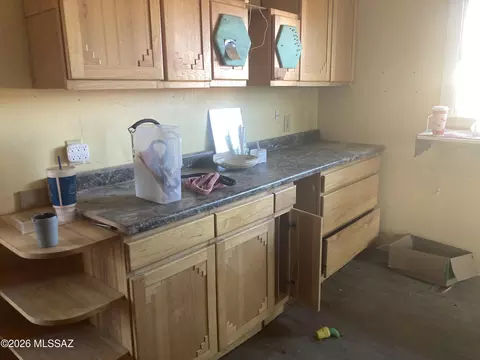 Kitchen - 275 E Mark St, Benson, AZ 85602 photo 2 of 2