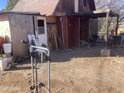 Exterior - 275 E Mark St, Benson, AZ 85602 photo 3 of 3