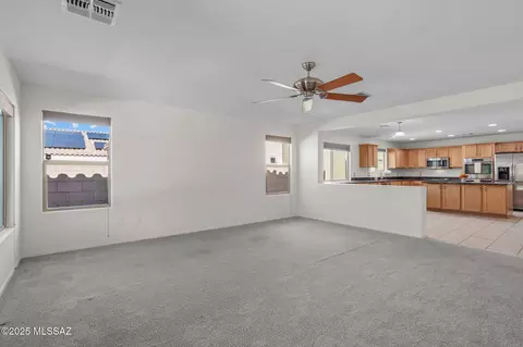 Living - 12458 E Corte Manta, Vail, AZ 85641 photo 4 of 5