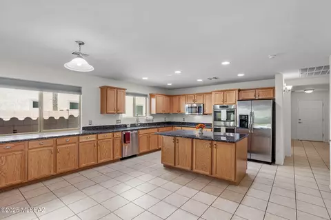 Kitchen - 12458 E Corte Manta, Vail, AZ 85641 photo 1 of 3