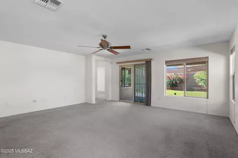 Living - 12458 E Corte Manta, Vail, AZ 85641 photo 2 of 5