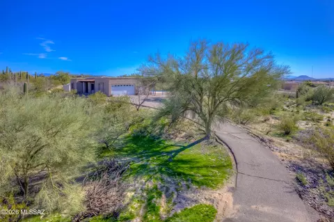 6200 N Calle De Ona, Tucson, AZ 85741