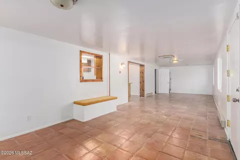 5550 S Canada Dr, Tucson, AZ 85706 photo 17