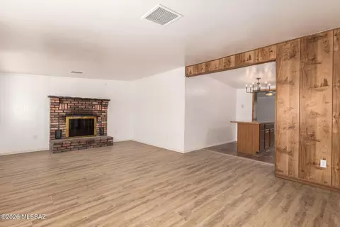 5550 S Canada Dr, Tucson, AZ 85706 photo 9