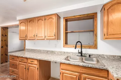 5550 S Canada Dr, Tucson, AZ 85706 photo 12