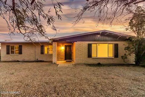 10100 E Rio De Oro Dr, Tucson, AZ 85749