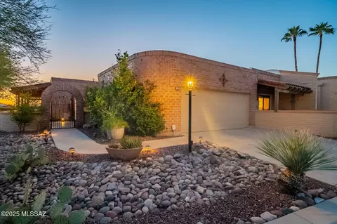 5011 N Grey Mountain Trl, Tucson, AZ 85750