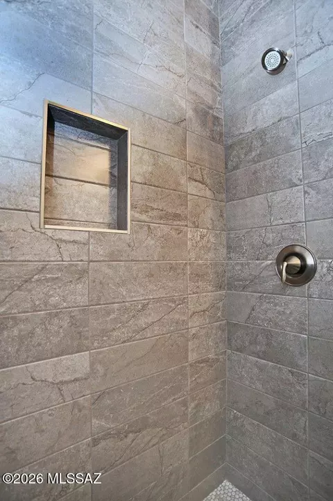 Bath - 14449 E Sands Ranch Rd, Vail, AZ 85641 photo 4 of 4