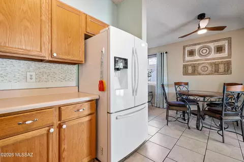 Kitchen - 8857 E Fruit Tree Dr, Tucson, AZ 85730 photo 2 of 4