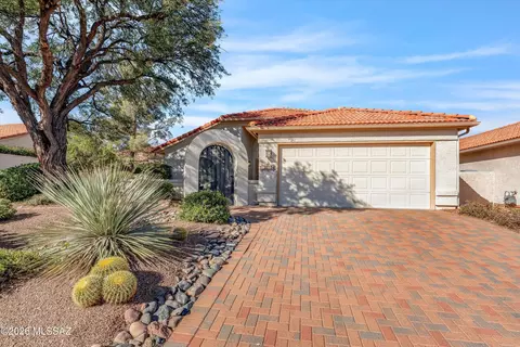 38174 S Canada Del Oro Dr, Tucson, AZ 85739