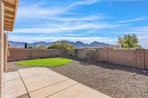 309 W Sugar Loaf Rd, Tucson, AZ 85737