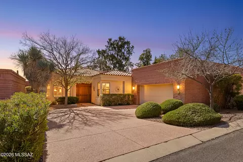 2601 W Ben Hogan Dr, Tucson, AZ 85742