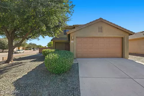8530 E Pena Blanca Dr, Tucson, AZ 85730