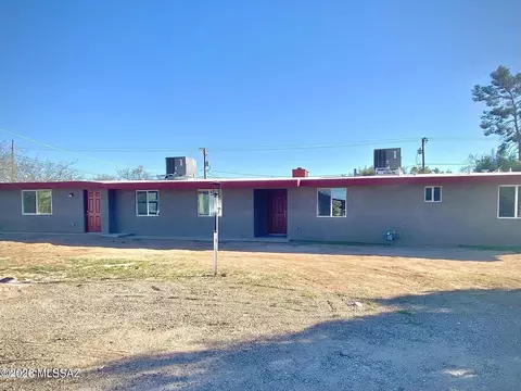 215 W Navajo Rd, Tucson, AZ 85705