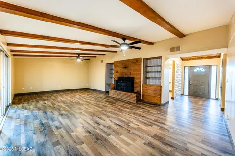 Living - 27197 S Brookerson Rd, Willcox, AZ 85643 photo 3 of 5