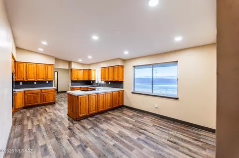 Kitchen - 27197 S Brookerson Rd, Willcox, AZ 85643 photo 1 of 5