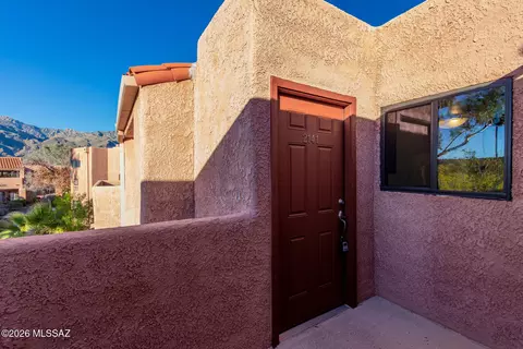 5051 N Sabino Canyon Rd #2141, Tucson, AZ 85750
