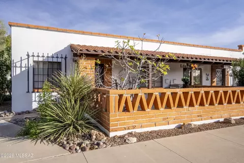 277 S Paseo Pena #A, Green Valley, AZ 85614