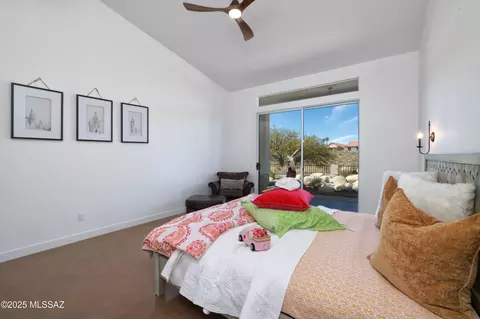 Bedroom - 38322 S Golf Course Dr, Saddlebrooke, AZ 85739 photo 2 of 4