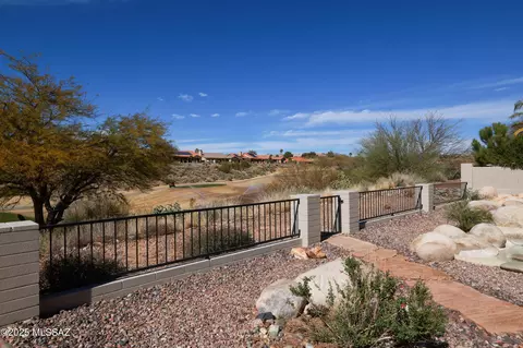 Exterior - 38322 S Golf Course Dr, Saddlebrooke, AZ 85739 photo 9 of 9