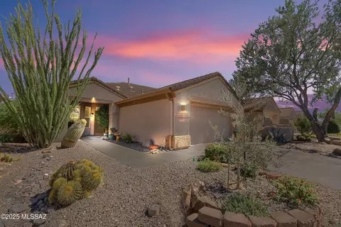 13136 N Desert Flora Ln, Marana, AZ 85658