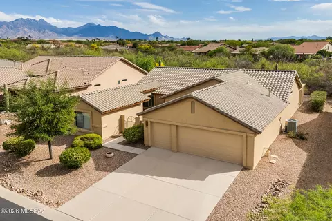 1986 E Orinda Ln, Green Valley, AZ 85614