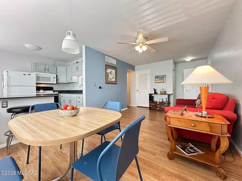 8060 E Broadway Blvd #E209, Tucson, AZ 85710