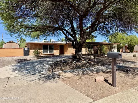 7115 E 31st St, Tucson, AZ 85710