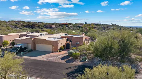 5790 E Cochise Trl, Tucson, AZ 85750
