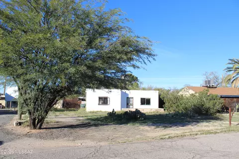 4129 E 17th St, Tucson, AZ 85711