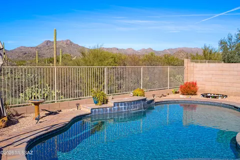 12593 N Summer Wind Dr, Marana, AZ 85658