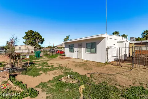 1217 W Hadley St, Tucson, AZ 85705