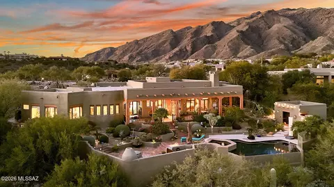 6080 N Paseo Valdear, Tucson, AZ 85750