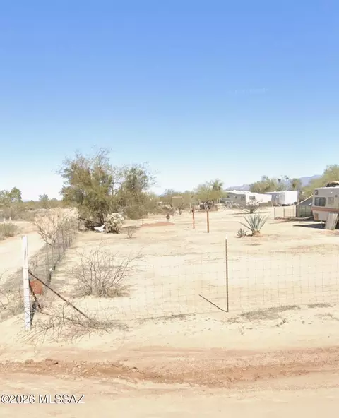 14388 W Kestrel Rd, Tucson, AZ 85736