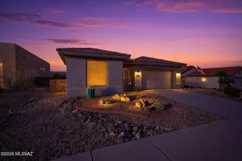 1062 W Union Bell Dr, Green Valley, AZ 85614