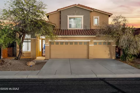 8286 N Amber Burst Dr, Tucson, AZ 85743