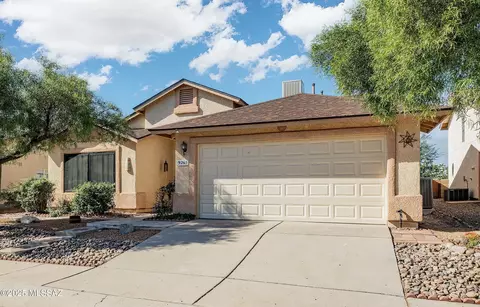 9265 N Hampshire Dr, Tucson, AZ 85742