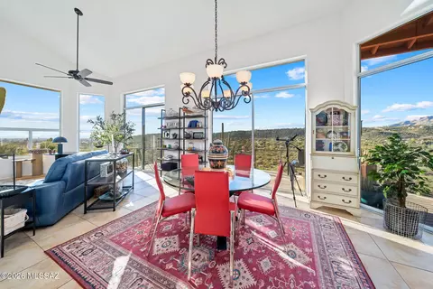 Dining - 4331 N Summer Set Loop, Tucson, AZ 85750 photo 5 of 5