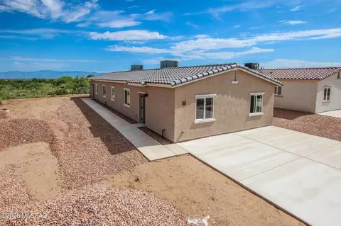 5794 S Park Ave, Tucson, AZ 85706