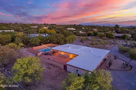 1220 W Giaconda Way, Tucson, AZ 85704