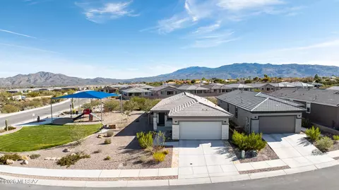 292 N Spring Flower Dr, Tucson, AZ 85748
