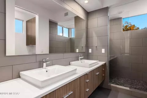 Bath - 2408 E 7th St, Tucson, AZ 85719 photo 4 of 4