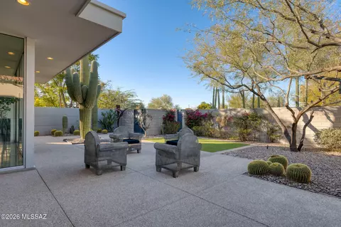 Exterior - 2408 E 7th St, Tucson, AZ 85719 photo 5 of 12