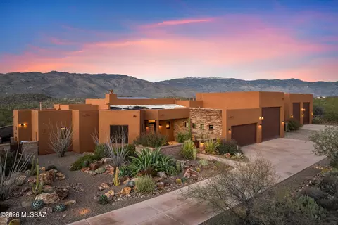 8085 S Triangle F Ranch Rd, Vail, AZ 85641
